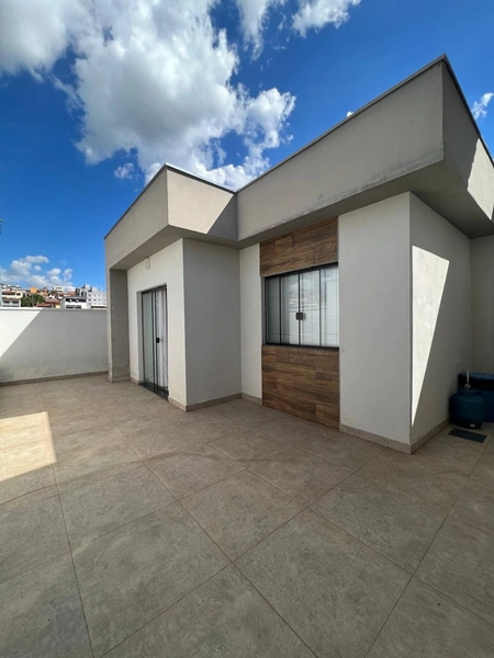 Casa Plana com 2 suítes e espaço gourmet no Santa Maria: 2ª foto da galeria de imagens do imóvel