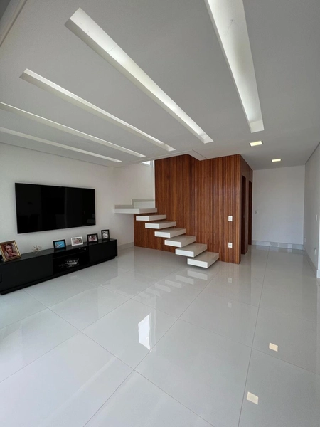 Casa com piscina no Treviso: 6ª foto da galeria de imagens do imóvel