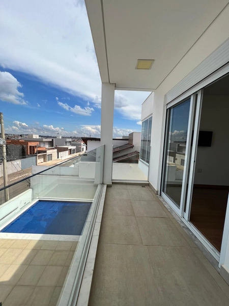 Casa com piscina no Treviso: 26ª foto da galeria de imagens do imóvel