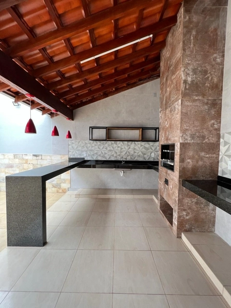 Casa Plana com área gourmet: 1ª foto da galeria de imagens do imóvel