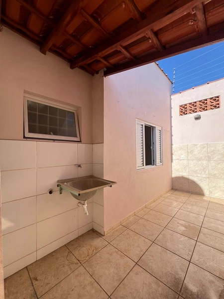 Casa com 3 quartos sendo um suíte por 320mil: 20ª foto da galeria de imagens do imóvel