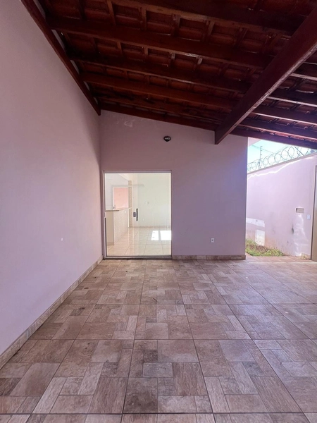 Casa com 3 quartos sendo um suíte por 320mil: 2ª foto da galeria de imagens do imóvel