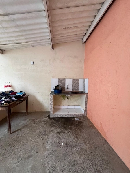 Casa no Jd Estrela de terreno inteiro por 270 mil: 10ª foto da galeria de imagens do imóvel