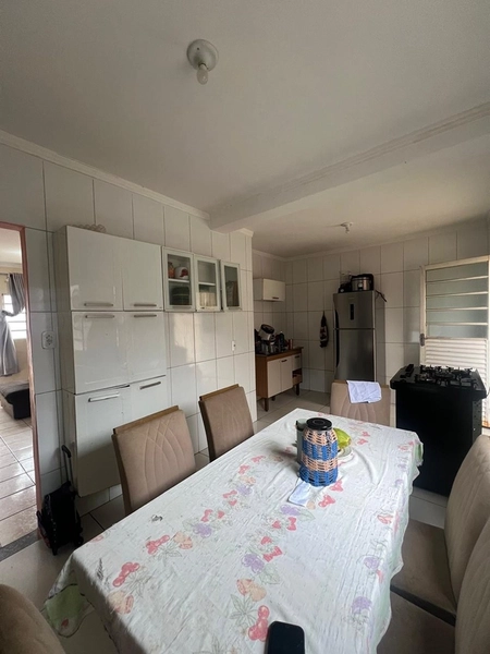 Casa no Jd Estrela de terreno inteiro por 270 mil: 9ª foto da galeria de imagens do imóvel
