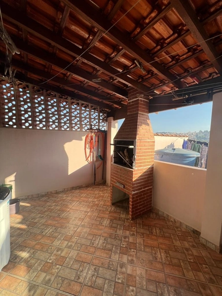 Casa com 2 moradias no Jardim Ribeiro: 8ª foto da galeria de imagens do imóvel