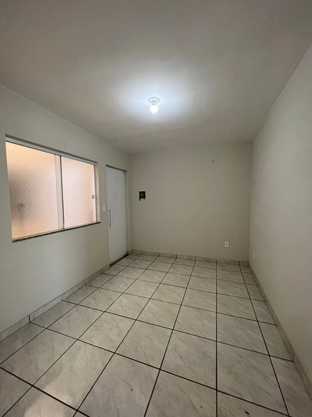 Apartamento por 180 mil: 3ª foto da galeria de imagens do imóvel