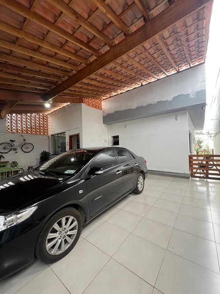 Casa no Flamboyant por 400 mil: 2ª foto da galeria de imagens do imóvel