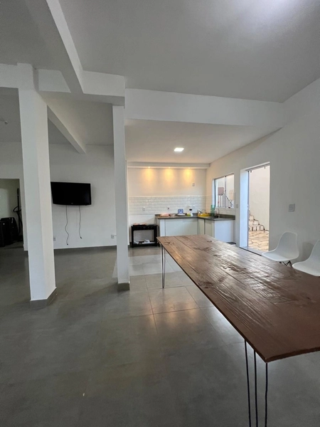 Casa com Jacuzzi e Pergolado: 27ª foto da galeria de imagens do imóvel