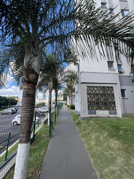 Apto no Quaresmeira com planejados: 3ª foto da galeria de imagens do imóvel