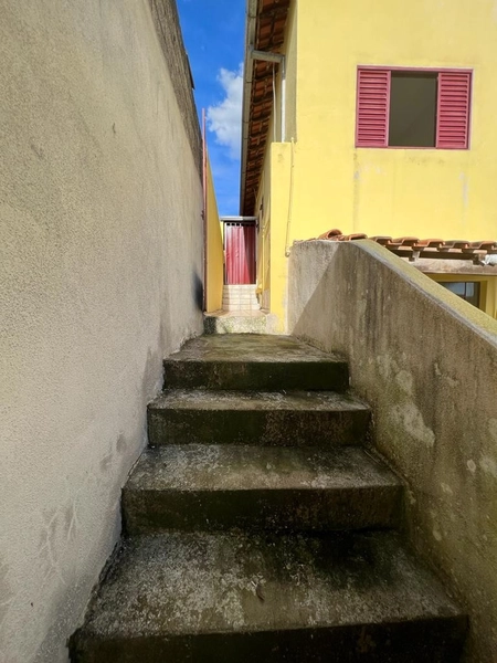 Casa com 2 moradias, rua em frente ao Corpo de Bombeiros: 13ª foto da galeria de imagens do imóvel