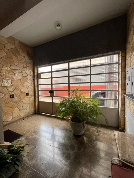 Apto com 4 quartos no centro, ao lado do Colégio Santos Anjos: 3ª foto da galeria de imagens do imóvel