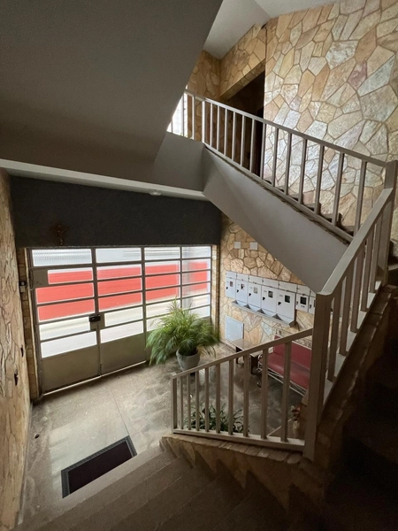 Apto com 4 quartos no centro, ao lado do Colégio Santos Anjos: 1ª foto da galeria de imagens do imóvel
