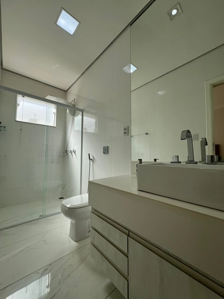 Casa com 3 suítes: 17ª foto da galeria de imagens do imóvel