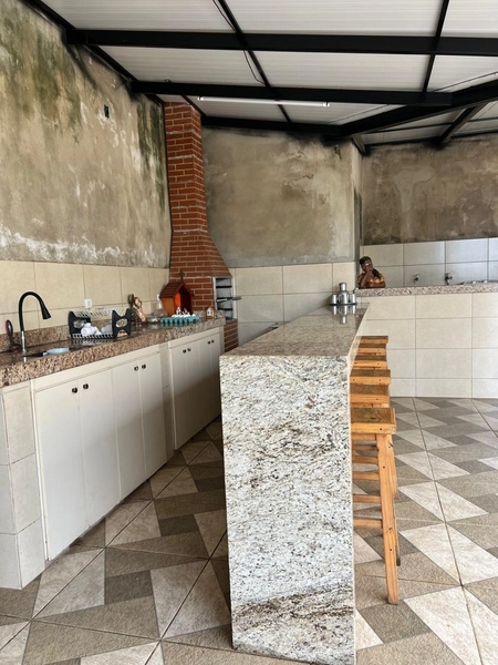 Casa com terreno inteiro por 298 mil: 9ª foto da galeria de imagens do imóvel