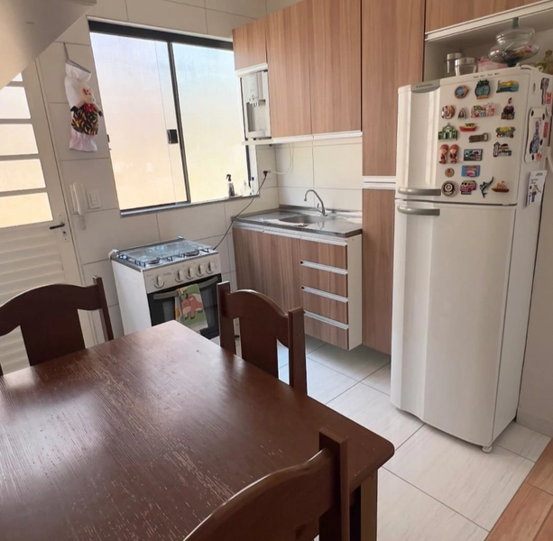 Casa no BH por 295 mil: 1ª foto da galeria de imagens do imóvel