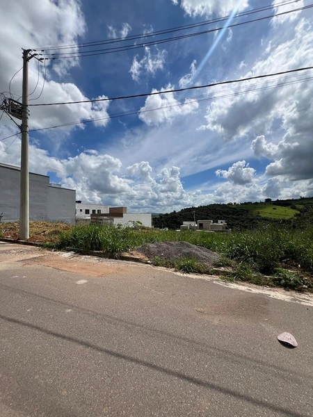 Terreno no Boulevard (Santa Clara): 1ª foto da galeria de imagens do imóvel