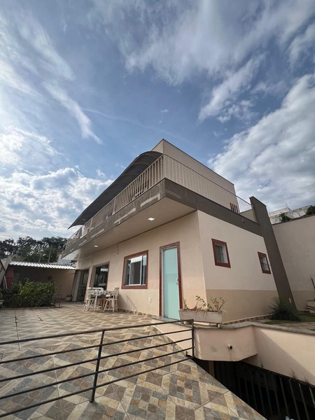 Casa com 4 dormitórios próxima a Unifal e UPA: 4ª foto da galeria de imagens do imóvel