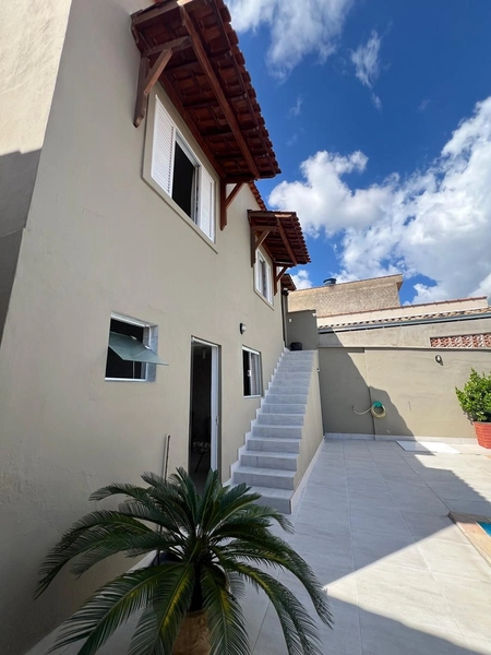 Casa com piscina por 480 mil: 22ª foto da galeria de imagens do imóvel