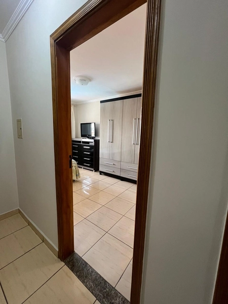 Casa com piscina por 480 mil: 11ª foto da galeria de imagens do imóvel