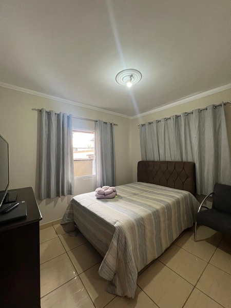 Casa com piscina por 480 mil: 6ª foto da galeria de imagens do imóvel