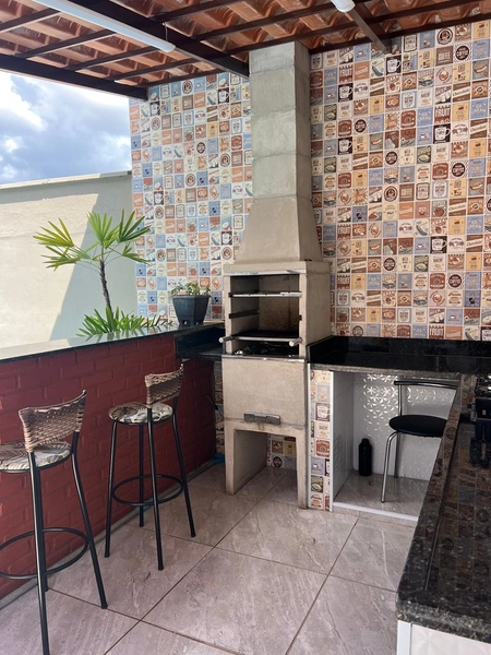 Casa com piscina por 480 mil: 31ª foto da galeria de imagens do imóvel