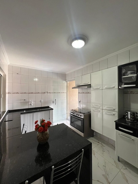 Casa com piscina por 480 mil: 18ª foto da galeria de imagens do imóvel