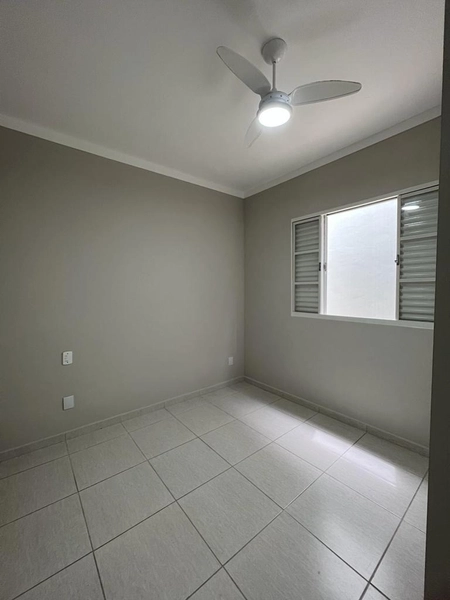 Casa há 2 minutos do trevo de Três Pontas: 22ª foto da galeria de imagens do imóvel