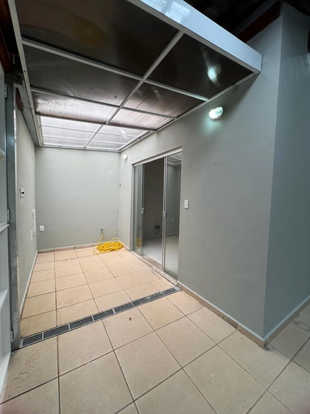 Casa há 2 minutos do trevo de Três Pontas: 4ª foto da galeria de imagens do imóvel