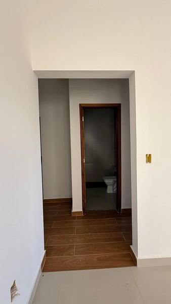 Casa nova no Santa Luzia: 10ª foto da galeria de imagens do imóvel