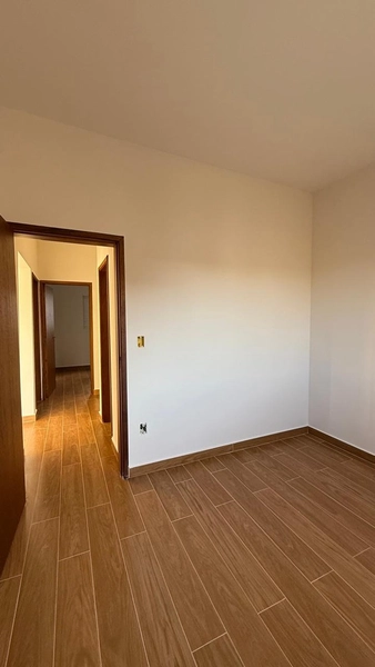 Casa nova no Santa Luzia: 13ª foto da galeria de imagens do imóvel