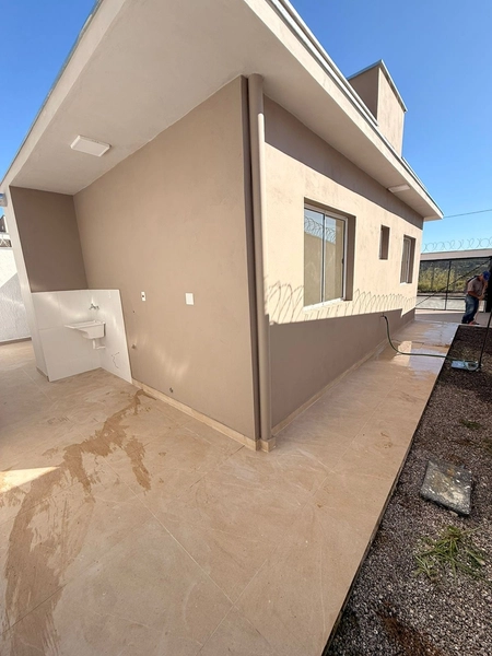 Casa Nova de 300 mil por 285 mil: 15ª foto da galeria de imagens do imóvel