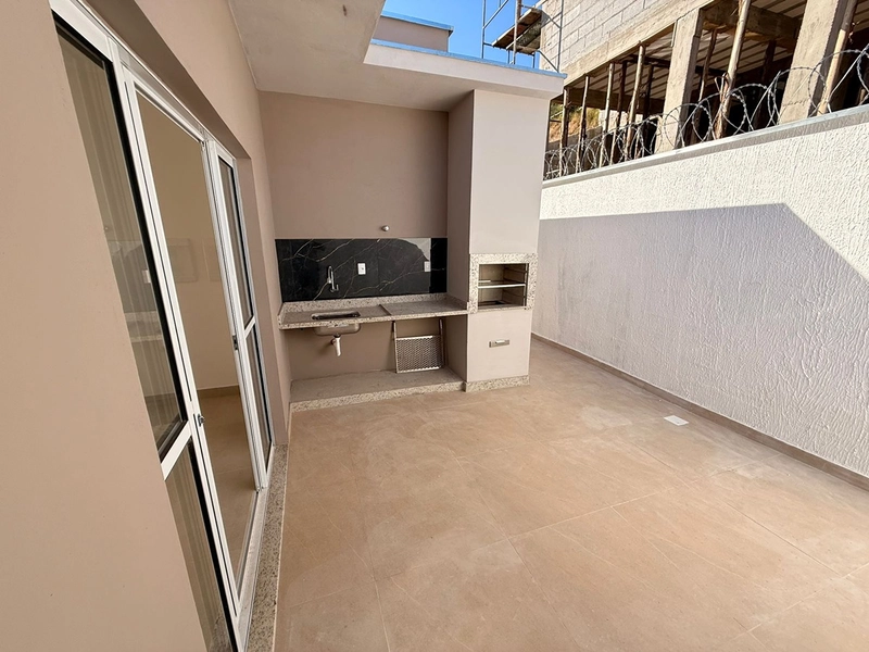 Casa Nova de 300 mil por 285 mil: 14ª foto da galeria de imagens do imóvel