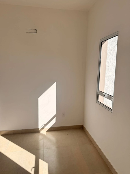 Casa Nova de 300 mil por 285 mil: 12ª foto da galeria de imagens do imóvel