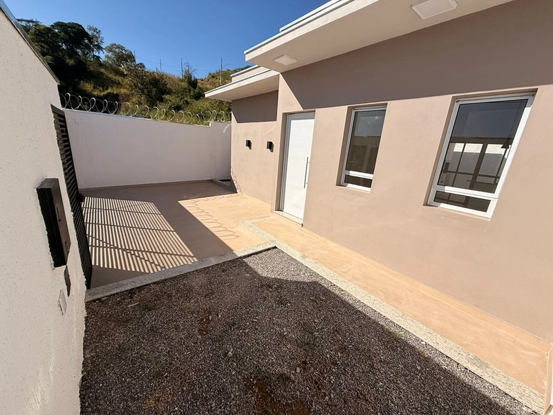 Casa Nova de 300 mil por 285 mil: 3ª foto da galeria de imagens do imóvel