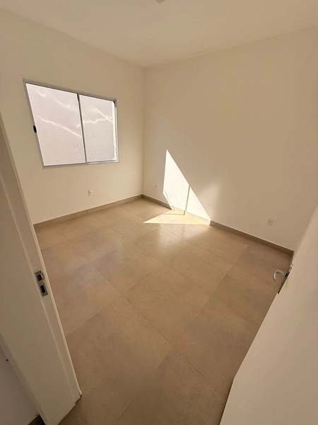 Casa Nova de 300 mil por 285 mil: 9ª foto da galeria de imagens do imóvel