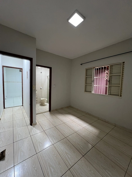 Casa com 3 dormitórios de 300 mil por 280 mil: 11ª foto da galeria de imagens do imóvel