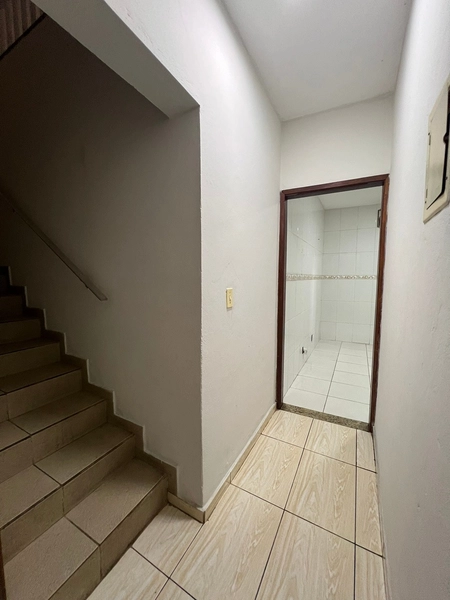 Casa com 3 dormitórios de 300 mil por 280 mil: 13ª foto da galeria de imagens do imóvel