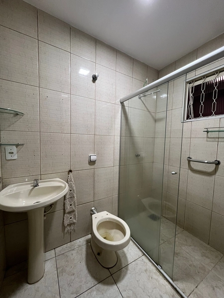 Casa com 3 dormitórios de 300 mil por 280 mil: 12ª foto da galeria de imagens do imóvel