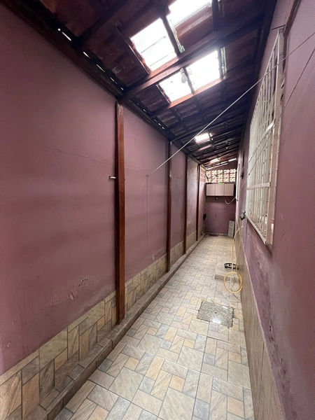 Casa com 3 dormitórios de 300 mil por 280 mil: 16ª foto da galeria de imagens do imóvel