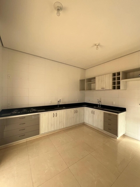 Casa com piscina em condomínio por 1.200.000,00: 26ª foto da galeria de imagens do imóvel