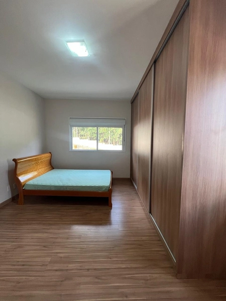 Casa com piscina em condomínio por 1.200.000,00: 15ª foto da galeria de imagens do imóvel