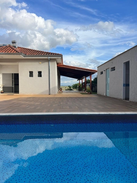 Casa com piscina em condomínio por 1.200.000,00: 39ª foto da galeria de imagens do imóvel