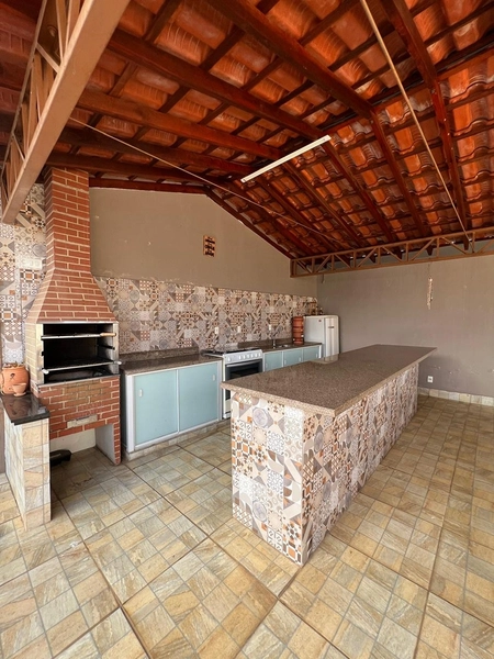 Casa com piscina em condomínio por 1.200.000,00: 32ª foto da galeria de imagens do imóvel