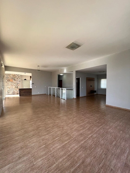 Casa com piscina em condomínio por 1.200.000,00: 12ª foto da galeria de imagens do imóvel