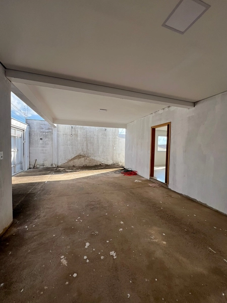 Casa no Imperial de 600 mil por 490 mil: 2ª foto da galeria de imagens do imóvel