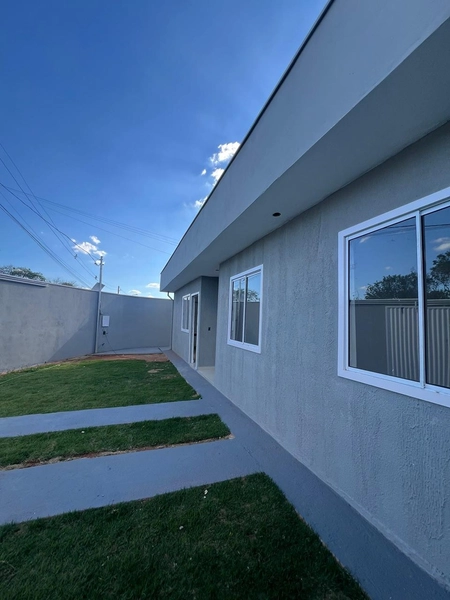 Casa nova por 270 mil: 1ª foto da galeria de imagens do imóvel