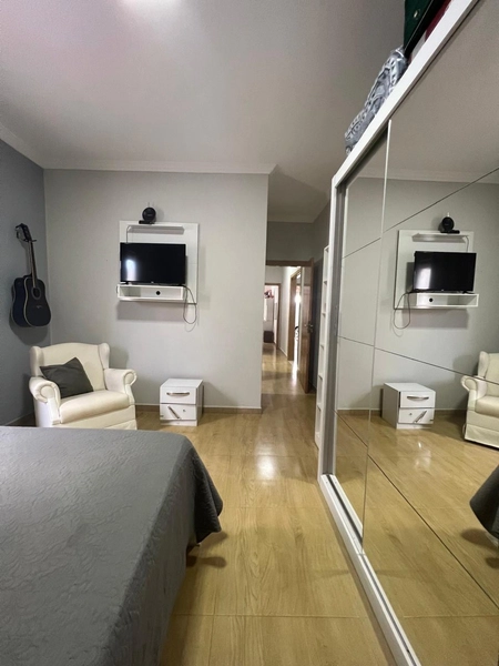 Casa Plana com Área Gourmet e gramado: 24ª foto da galeria de imagens do imóvel