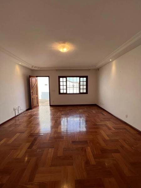Casa na Vila Pinto 690 mil: 1ª foto da galeria de imagens do imóvel