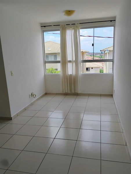 Apartamento Portal do Sol I por 160 mil: 1ª foto da galeria de imagens do imóvel