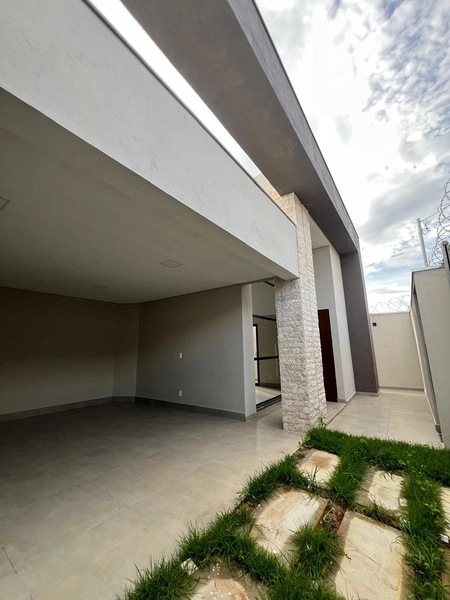 Casa no Campus Elíseos com fotovoltaica, piscina e muito mais por 1.390.000,00: 2ª foto da galeria de imagens do imóvel